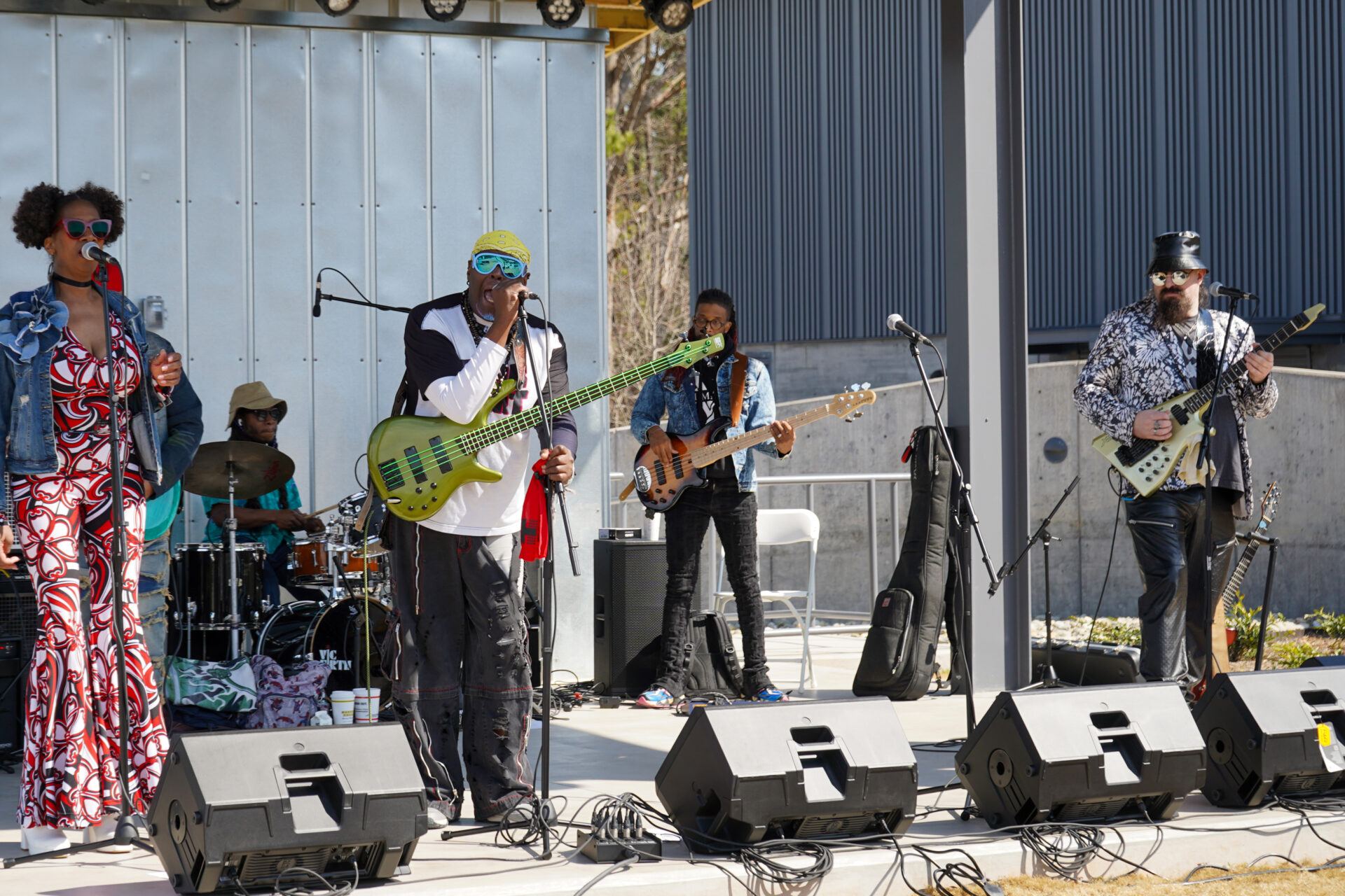 Shuffle- Weekly Live Music at Hub RTP
